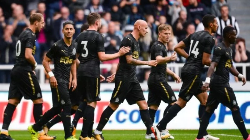 কালো জার্সিতে বর্ণবিদ্বেষের প্রতিবাদে ব্রাজিল