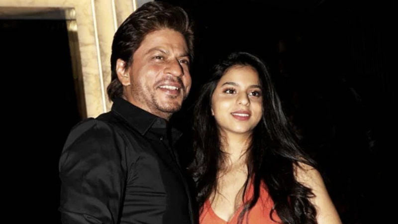 মেয়ের প্রথম সিনেমার ট্রেলার উপহার পেলেন শাহরুখ