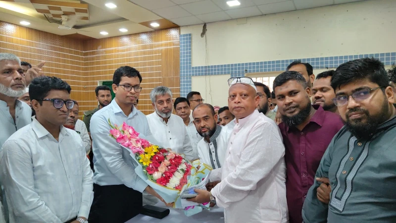 ধর্মমন্ত্রীর পক্ষে মুরাদনগরে বিদায়ী ও বরণ সংবর্ধনা