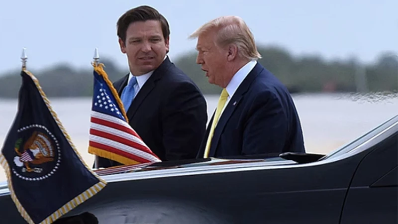 ফ্লোরিডার একটি বিমানবন্দর ট্রাম্পের নামে নামকরণ বিলে গভর্নরের স্বাক্ষর