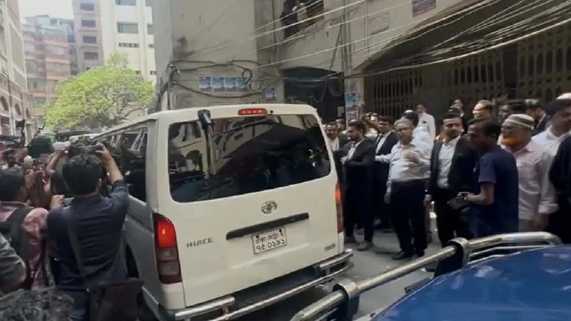 আদালতে সাবেক স্পিকার ড. শিরীন শারমিন চৌধুরী