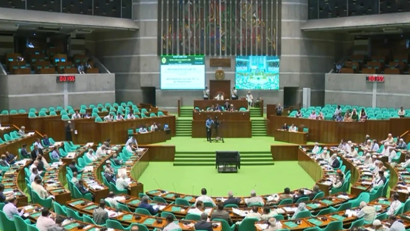 সংসদের অধিবেশন শুরু