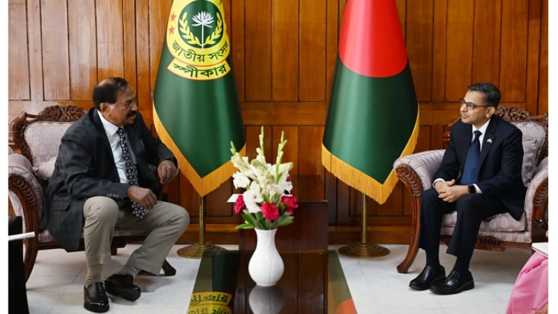 স্পিকারের সঙ্গে ভারতীয় হাইকমিশনারের সাক্ষাৎ; সংসদীয় কূটনীতিতে সম্পর্ক জোরদারে গুরুত্বারোপ