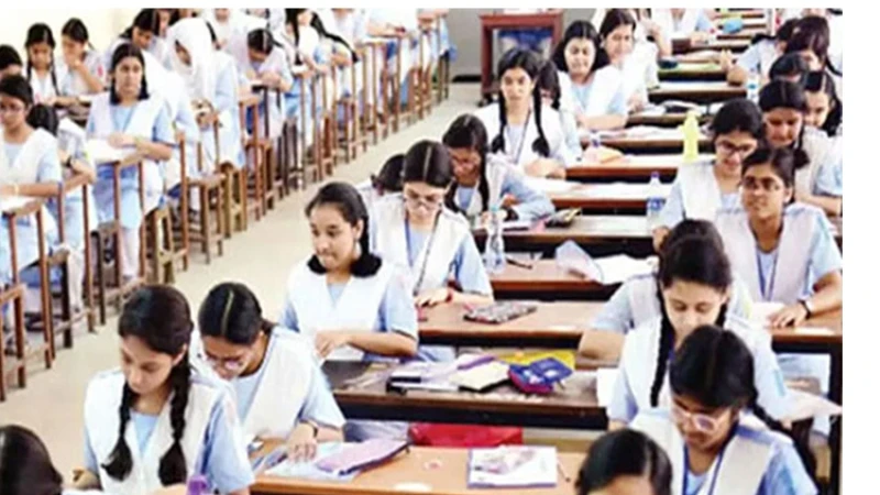 আগামী ২ জুলাই থেকে এইচএসসি ও সমমান পরীক্ষা শুরু