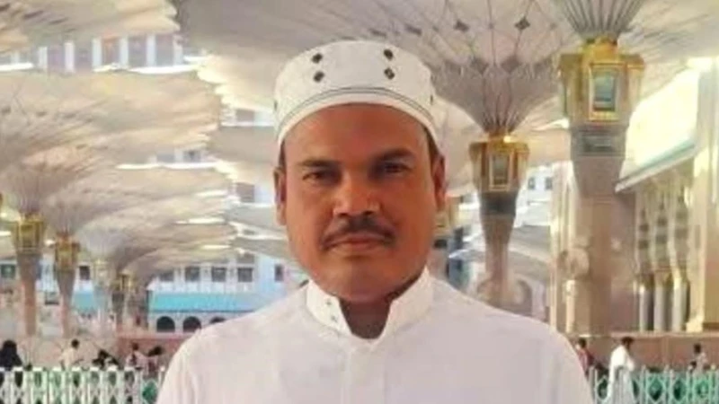 প্রবাসে দুর্ঘটনায় নিহত আনোয়ারার হারুন সিকদার, মরদেহ দেশে পৌঁছেছে