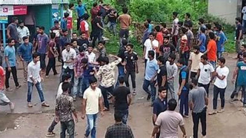 বিএনপির হামলায় লক্ষ্মীপুরে ছাত্রলীগের কর্মীসহ আহত ৭