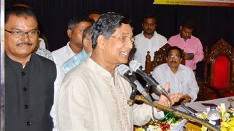 নির্বাচিত সরকারের বিরুদ্ধে এক দফা দাবি ও প্রধানমন্ত্রীর পদত্যাগ হাস্যকরঃ কৃষিমন্ত্রী