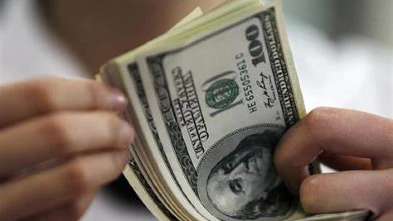 ইসলামী ব্যাংকে ১৪ দিনে প্রবাসী আয় এল ১০০ কোটি ডলার