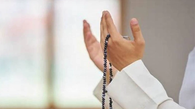 যেভাবে রাসুল (সা.) প্রতিদিনের কল্যাণ চেয়ে দোয়া করতেন