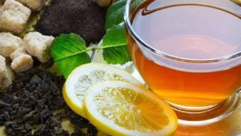 পেটের মেদ কমাতে চার পানীয়