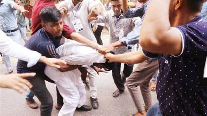 হিরো আলমের ওপর হামলায় অংশ নেওয়া মূল দুই ব্যক্তি গ্রেপ্তার