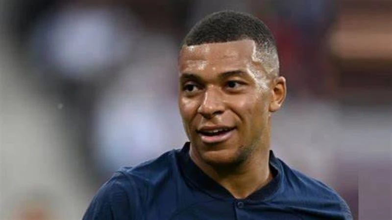 অট্টহাসিতেই কী আল হিলালের প্রস্তাব উড়িয়ে দিলেন এমবাপ্পে