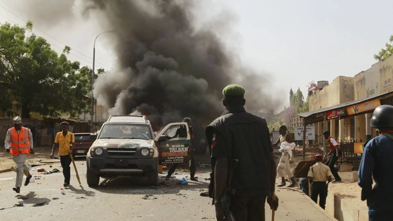 পাকিস্তানে জেইউই-এফ সম্মেলনে আত্মঘাতী বোমা হামলায় নিহত বেড়ে ৪৩ জন