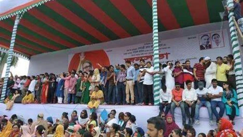 সোহরাওয়ার্দী উদ্যানে শুরু হয়েছে বিএনপির জনসমাবেশ