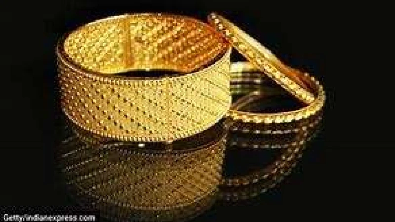 সোনার ভরি একলাফে ৭৬৯৮ টাকা বাড়ল