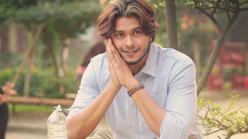 অনৈতিক সুবিধা চাওয়ার অভিযোগ অভিনেত্রীর-এ নিয়ে যা বললেন আরশ খান