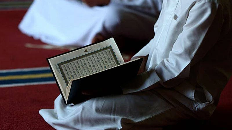 কোরআন পাঠকালে ইন্তেকাল করেন মুয়াজ্জিন