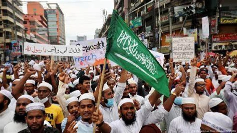 আজ জামায়াতের রাজনৈতিক কর্মসূচি পালনের নিষেধাজ্ঞা চেয়ে আবেদনের শুনানি