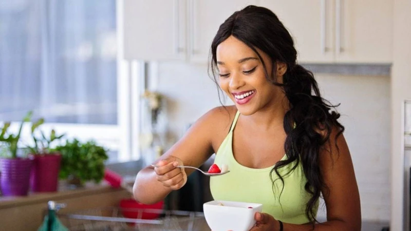 যেসব খাবার খালি পেটে না খাওয়া ভালো