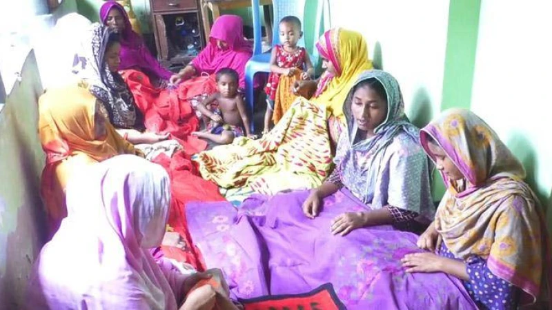 এক নারীর কাঁথা সেলাইয়ের কারিগর থেকে সফল উদ্যোক্তা