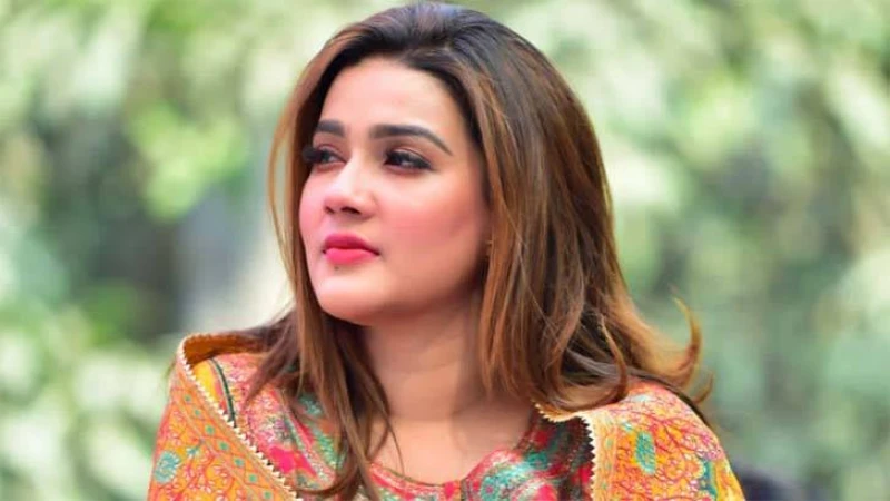 মাহি ফিরছেন তাঁর চেনা জগৎ অভিনয়ে