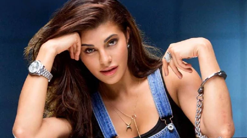 জ্যাকুলিনের ঘুরে দাঁড়ানোর চেষ্টাকে স্বাগত জানাচ্ছেন নেটিজেন