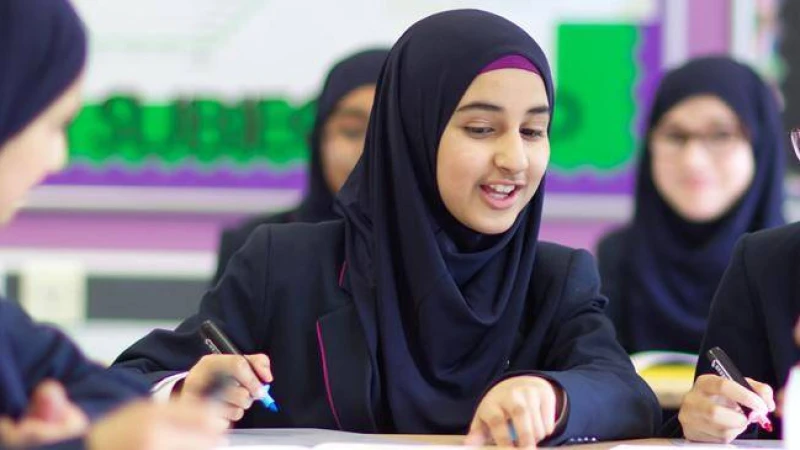 প্রথম ইসলামিক স্কুল হতে যাচ্ছে যুক্তরাজ্যের লিভারপুল সিটিতে