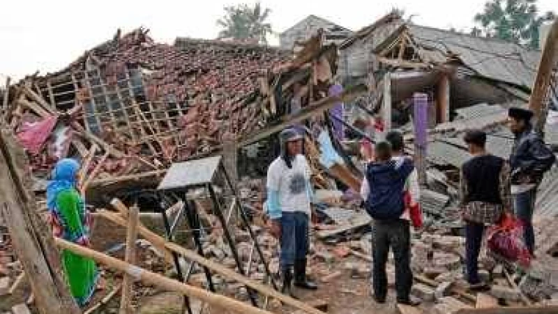 ইন্দোনেশিয়ায় আজ ভোরে শক্তিশালী ভূমিকম্প আঘাত হেনেছে