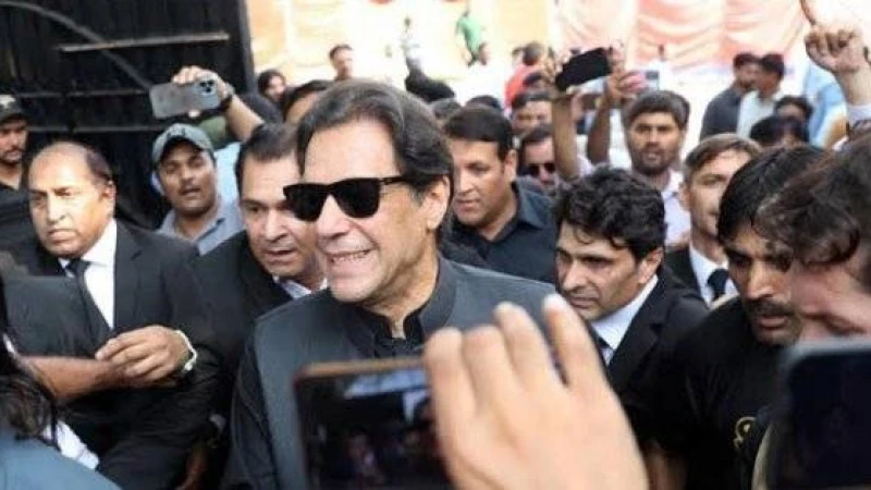 ইমরান খানের বিরুদ্ধে তোশাখানা দুর্নীতি মামলার কারাদণ্ড স্থগিত