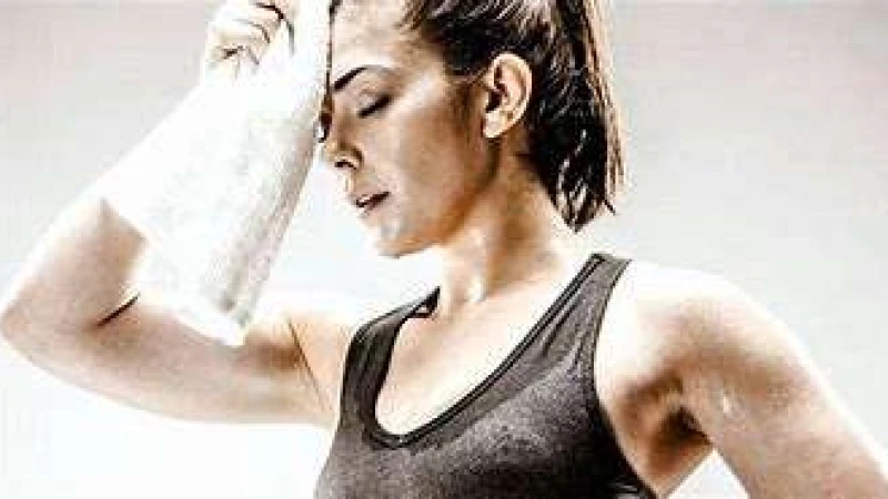 অসুখের লক্ষণ অতিরিক্ত ঘাম