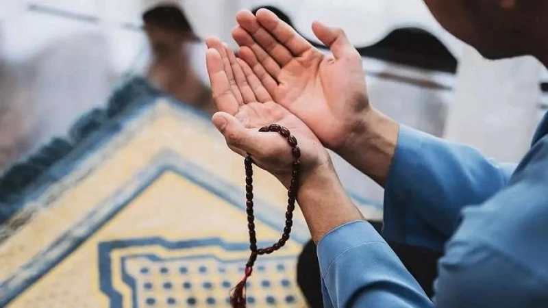 দোয়া কবুল না হওয়ার যে ১০ কারণে