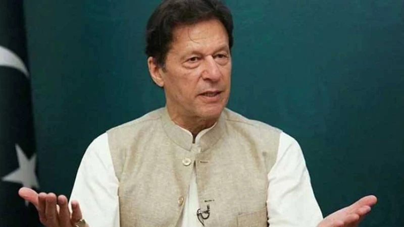কারাগার থেকে বের  হতে কোনো সমঝোতা করবেন না ইমরান খান
