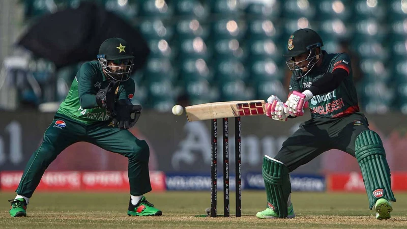 পাকিস্তানের কাছে শোচনীয় হার দিয়ে সুপার ফোর শুরু করল সাকিব বাহিনী