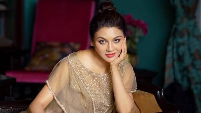 দশম অবতার’ সিনেমাইয় জয়া