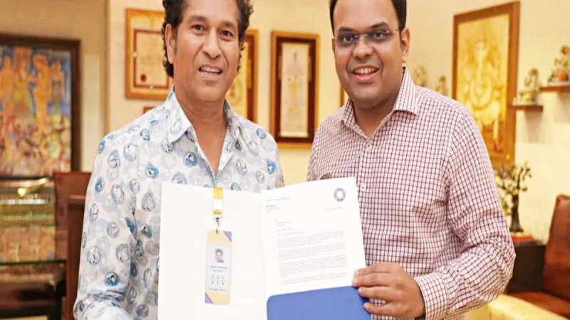 আসন্ন ওয়ানডে বিশ্বকাপের ‘গোল্ডেন টিকিট’  পেলেন শচীন টেন্ডুলকার