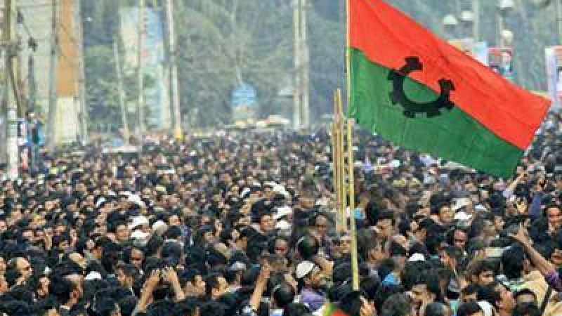 দাবি আদায়ে ছাড় না দেওয়ার হুঁশিয়ারি দিয়ে গণমিছিল শুরু বিএনপির