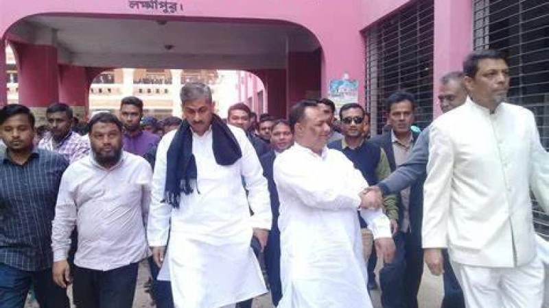 বিএনপির নেতা এ্যানিসহ তিনজনের বিরুদ্ধে গ্রেপ্তারি পরোয়ানা জারি