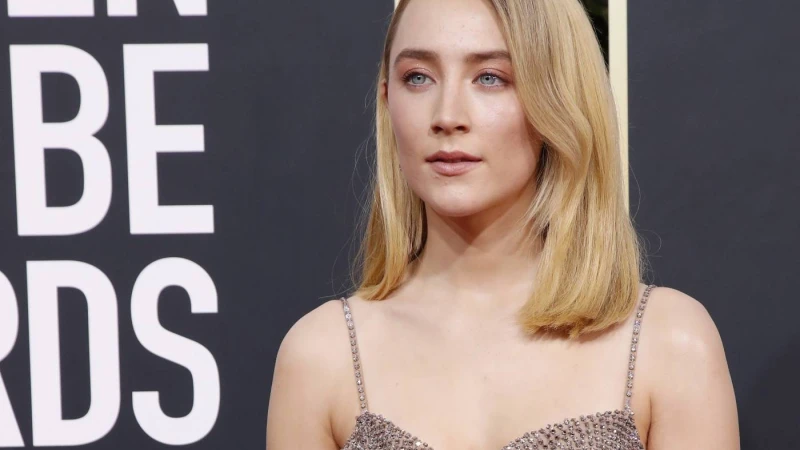 কমেডিতে মন সার্শার