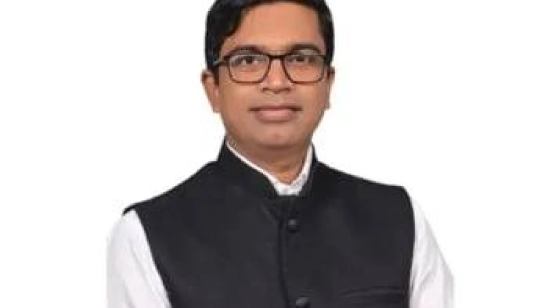 ঢাকা মহানগর দক্ষিণ আওয়ামী লীগের দপ্তর সম্পাদক রিয়াজ উদ্দিন বহিষ্কার