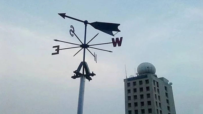 ঢাকাসহ দেশের ১৯ জেলায় ঝড়ের পূর্বাভাস