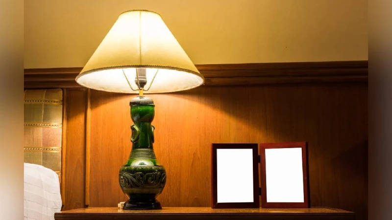 অন্দরসাজ বদলে যায় ল্যাম্পশেডে