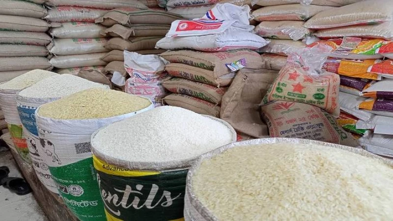 বেড়েছে চালের দাম, চড়া চিনির দামও