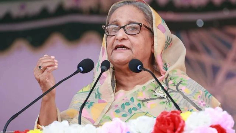 অগ্নিসন্ত্রাসের শিকার সাধারণ মানুষঃ প্রধানমন্ত্রী