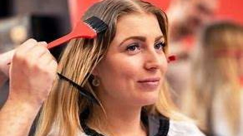 রঙিন চুলের যত্ন