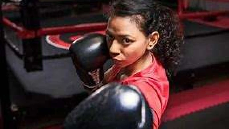 বিশ্ব চ্যাম্পিয়ন রুকসানা