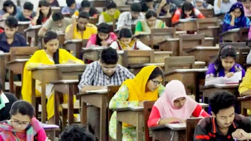 ফেব্রুয়ারিতে হতে পারে প্রাথমিকের দ্বিতীয় ধাপের নিয়োগ পরীক্ষা