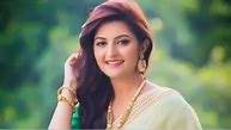 পরীমনি প্রথমবার নিয়ে গেলেন ছেলেকে নানাবাড়ি