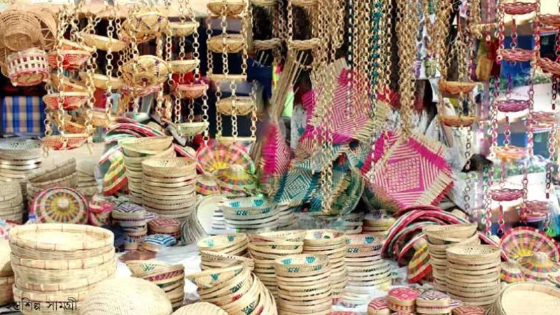 হস্তশিল্পকে বর্ষপণ্য ঘোষণা করেছেন প্রধানমন্ত্রী শেখ হাসিনা।