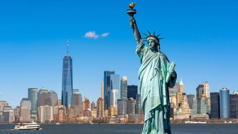 স্ট্যাচু অফ লিবার্টি সম্পর্কে 10টি আকর্ষণীয় তথ্য