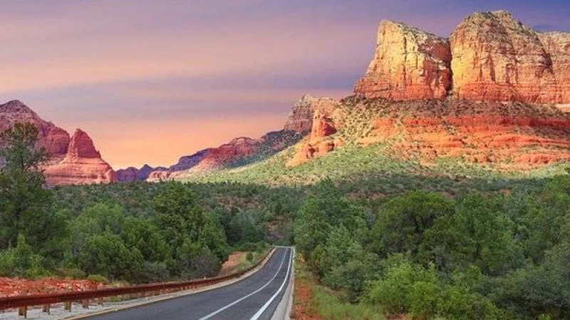 ভ্রমণ করার জন্য বিশ্বের আকর্ষণীয় রাস্তা কোনগুলি?